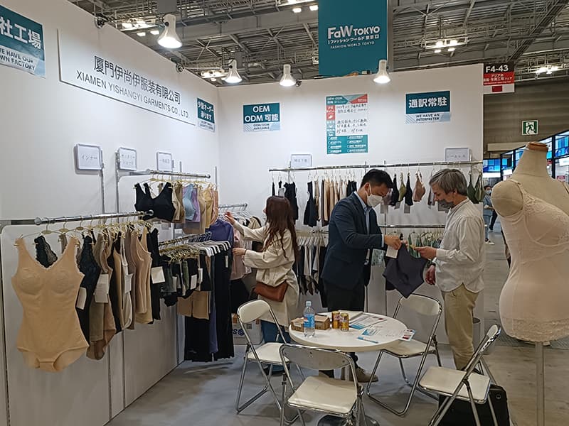 TOKYO-FASHION-WORLD-EXHIBITION-(5)